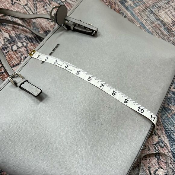 Michael Kors Jet Set Travel Saffiano Leather Top-Zip Tote Bag Gray - Picture 10 of 16